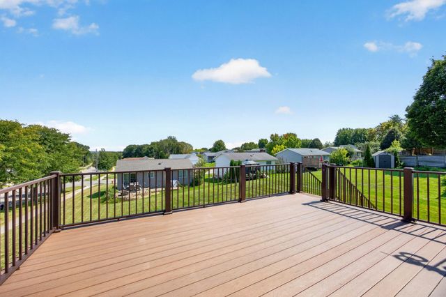 4639 Manor Park Drive NW, Rochester, MN 55901