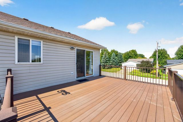 4639 Manor Park Drive NW, Rochester, MN 55901