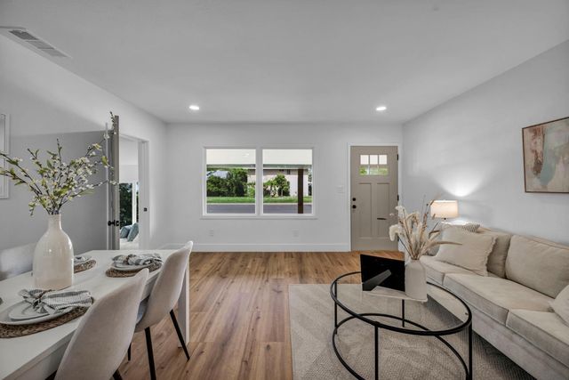 1701 Alabama Ave, West Sacramento, CA 95691