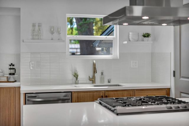 1701 Alabama Ave, West Sacramento, CA 95691