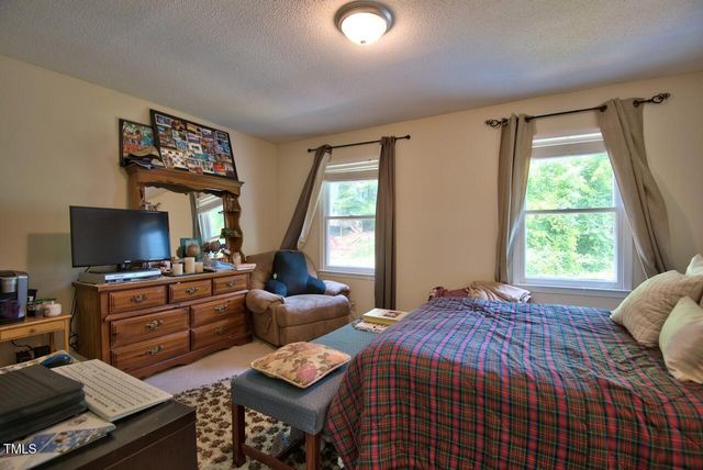 10 Grove Park Road, Durham, NC 27705