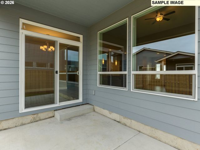 2015 E Otter Loop 71, La Center, WA 98629