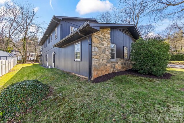 71 Maple Street, Clyde, NC 28721