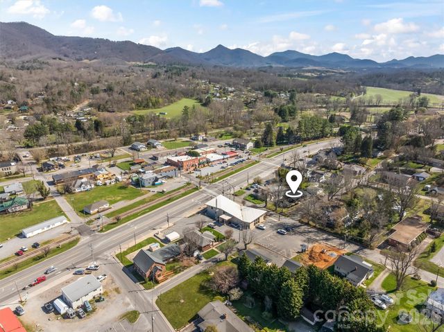 71 Maple Street, Clyde, NC 28721