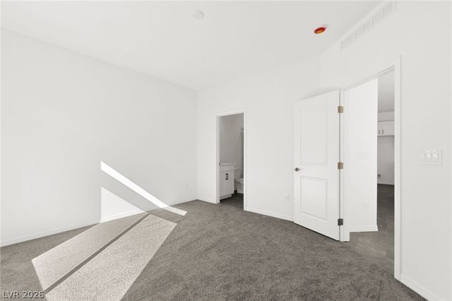 7443 Legacy Point Street, Las Vegas, NV 89113