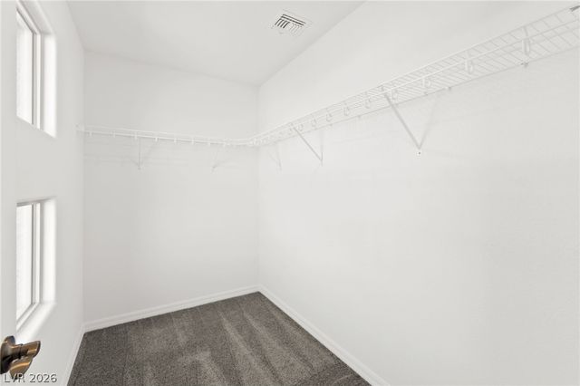 7443 Legacy Point Street, Las Vegas, NV 89113