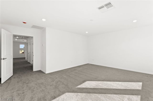 7443 Legacy Point Street, Las Vegas, NV 89113