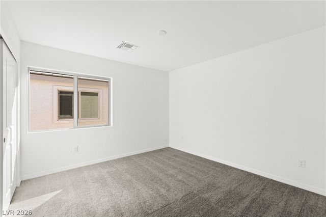 7443 Legacy Point Street, Las Vegas, NV 89113