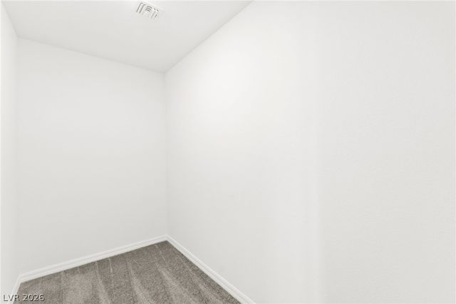 7443 Legacy Point Street, Las Vegas, NV 89113