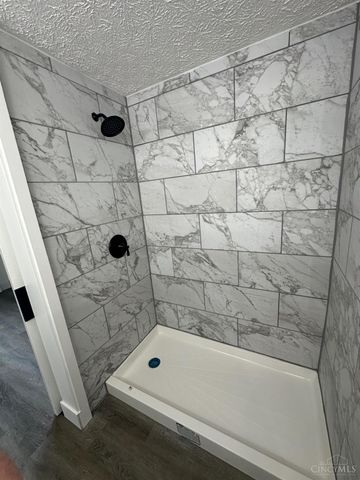 3209 Seneca Street, Middletown, OH 45044