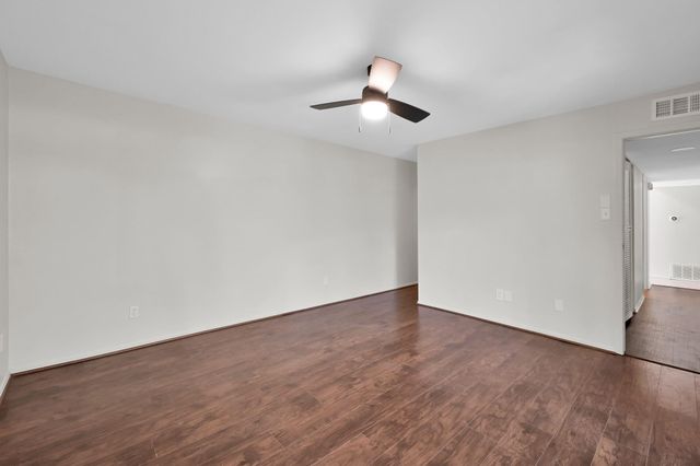 21 Gambrel Oak Place, The Woodlands, TX 77380