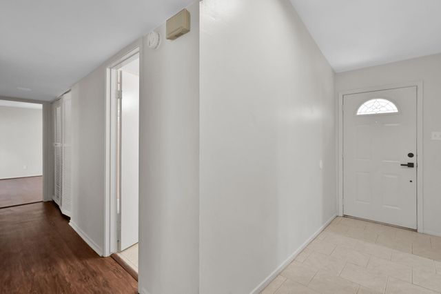 21 Gambrel Oak Place, The Woodlands, TX 77380