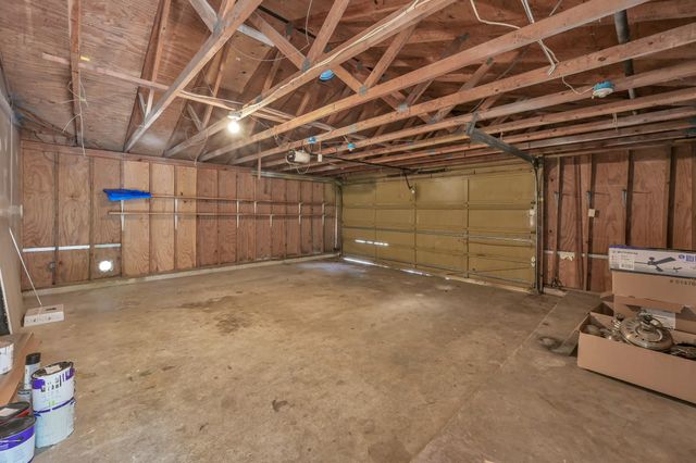 21 Gambrel Oak Place, The Woodlands, TX 77380