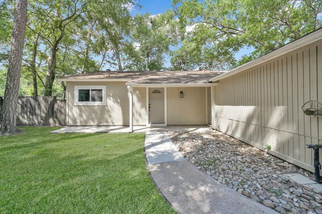 21 Gambrel Oak Place, The Woodlands, TX 77380