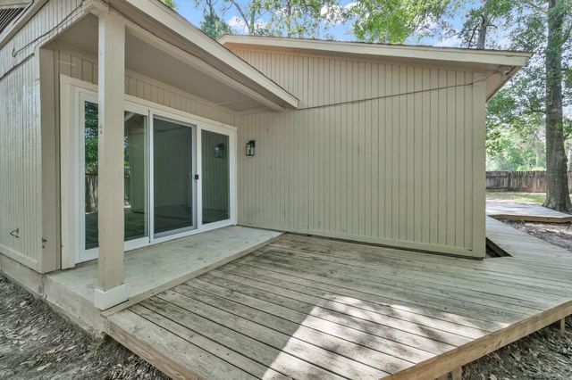 21 Gambrel Oak Place, The Woodlands, TX 77380