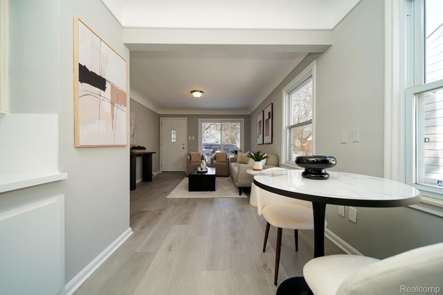 750 E Hayes Avenue, Hazel Park, MI 48030