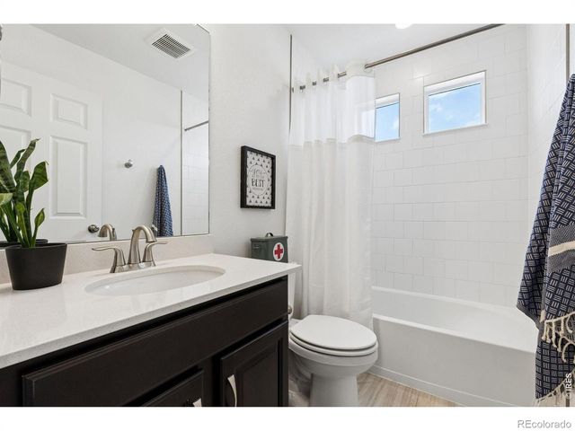 1050 Highlands Drive, Erie, CO 80516