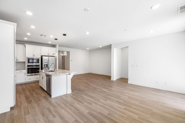 12677 Quantum Way, Rancho Cordova, CA 95742