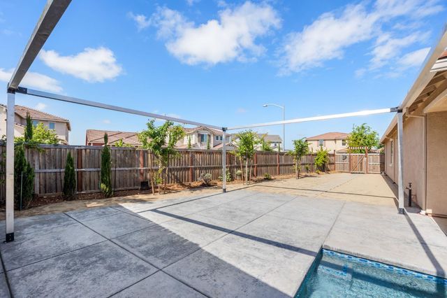 12677 Quantum Way, Rancho Cordova, CA 95742