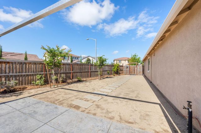12677 Quantum Way, Rancho Cordova, CA 95742