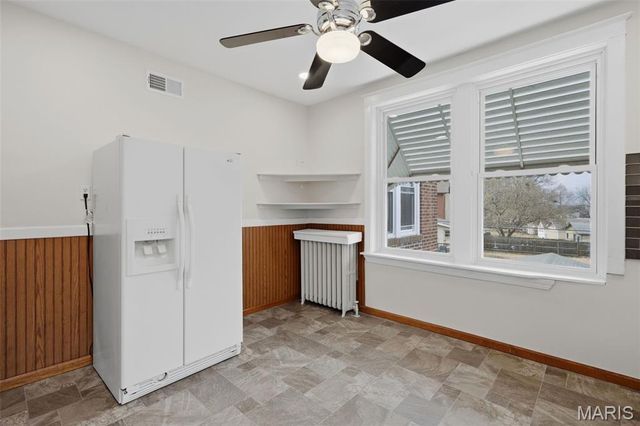 5921 S Kingshighway Boulevard, St Louis, MO 63109