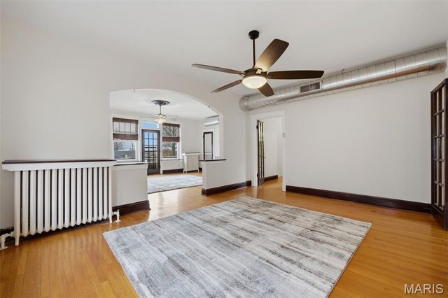 5921 S Kingshighway Boulevard, St Louis, MO 63109