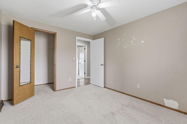 1650 E Swallow Street, Springfield, MO 65804