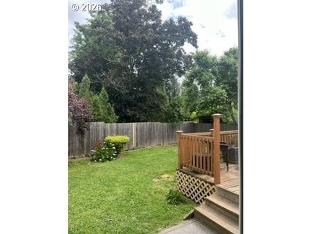 632 Sw WILLOWBROOK Ave, Gresham, OR 97080