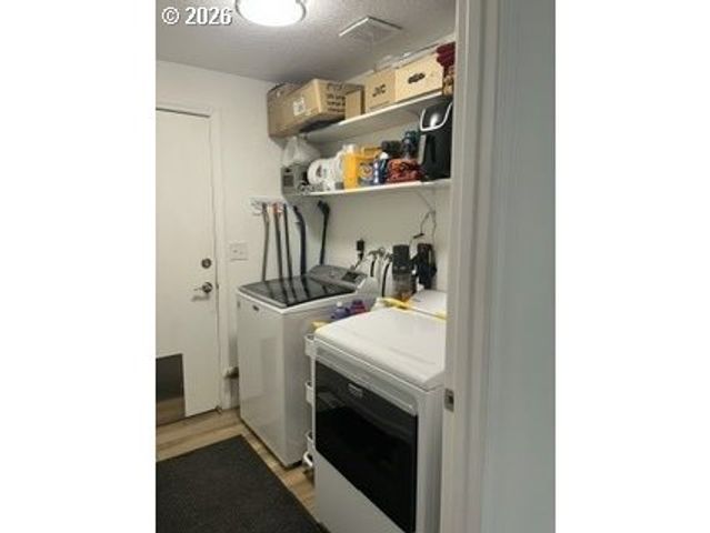 632 Sw WILLOWBROOK Ave, Gresham, OR 97080