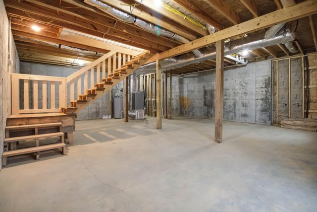 255 Pumpkin Creek Circle, Jamestown, KY 42629