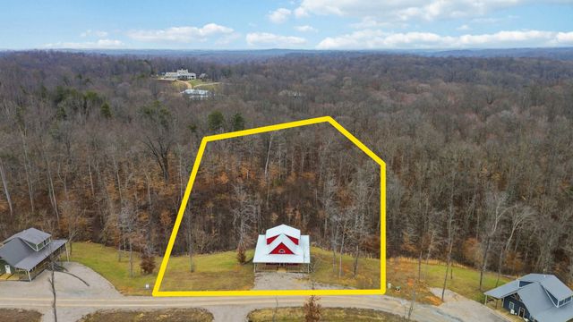 255 Pumpkin Creek Circle, Jamestown, KY 42629