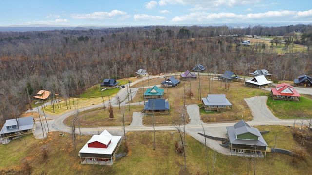 255 Pumpkin Creek Circle, Jamestown, KY 42629