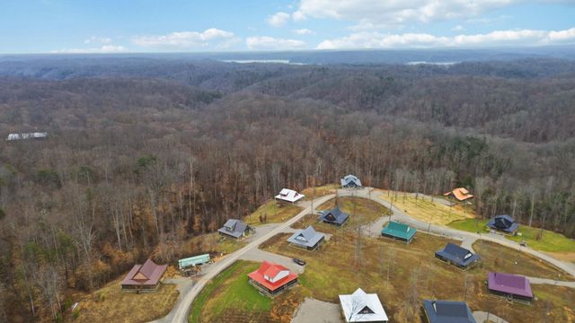 255 Pumpkin Creek Circle, Jamestown, KY 42629