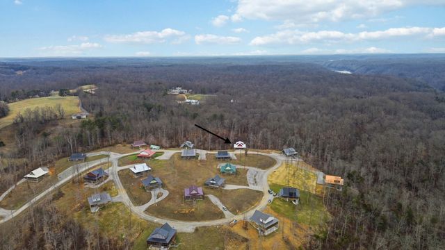 255 Pumpkin Creek Circle, Jamestown, KY 42629