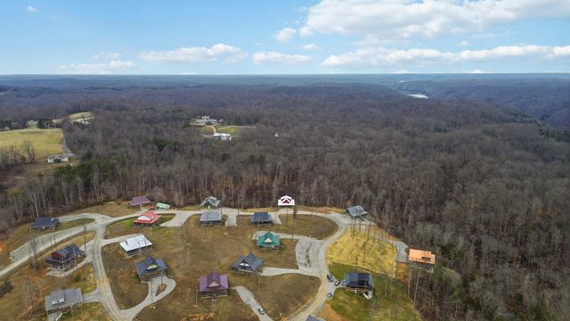 255 Pumpkin Creek Circle, Jamestown, KY 42629