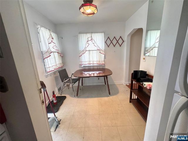 27 Monterey Avenue, Teaneck, NJ 07666