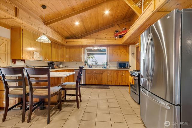 19127 Patterson Road E, Orting, WA 98360