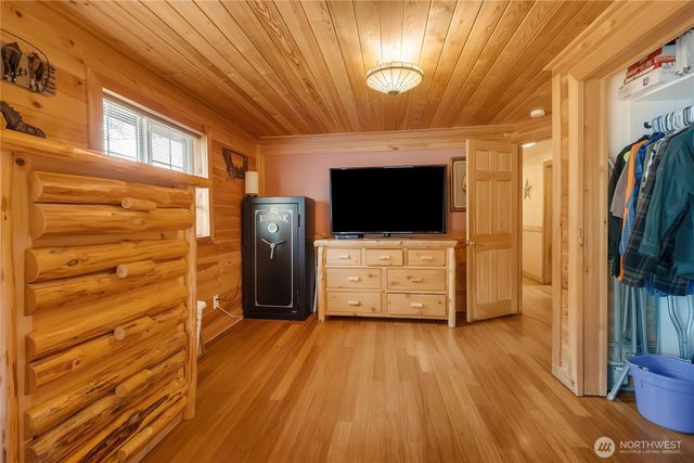 19127 Patterson Road E, Orting, WA 98360