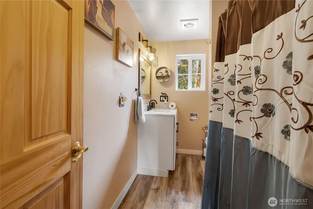 19127 Patterson Road E, Orting, WA 98360