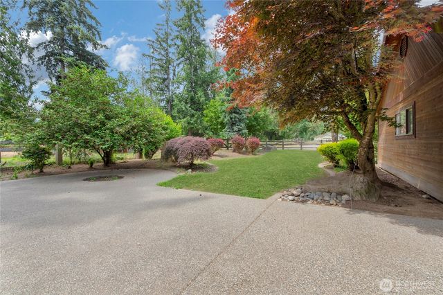 19127 Patterson Road E, Orting, WA 98360