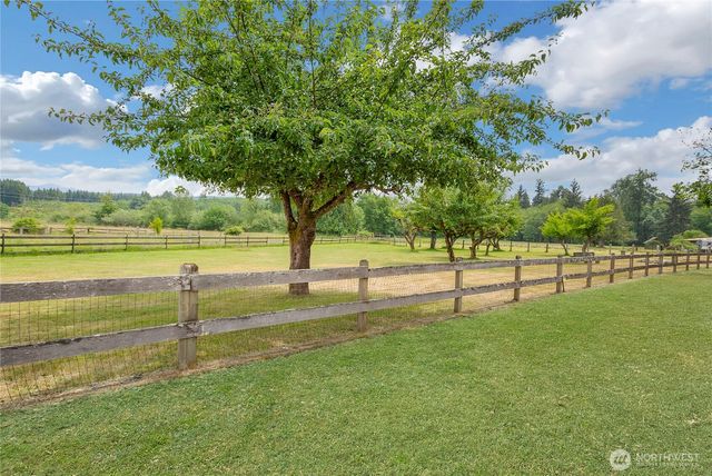 19127 Patterson Road E, Orting, WA 98360