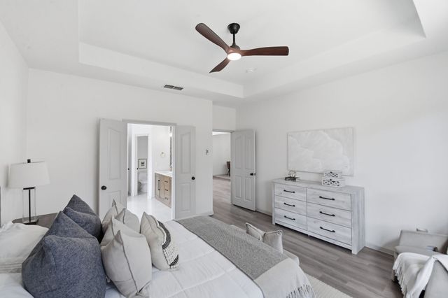 5953 Hillview Drive, Watauga, TX 76148