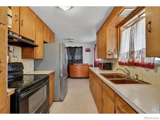 1434 12th Avenue, Longmont, CO 80501