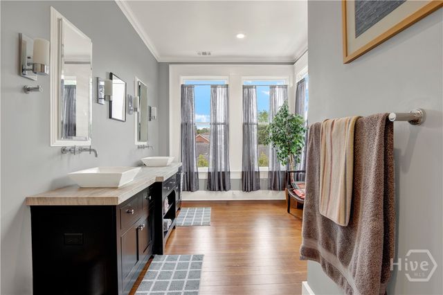 11 E 50th Street, Savannah, GA 31405