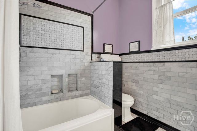 11 E 50th Street, Savannah, GA 31405