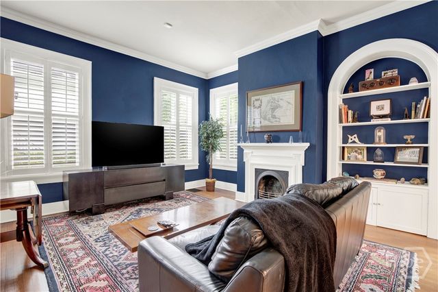 11 E 50th Street, Savannah, GA 31405