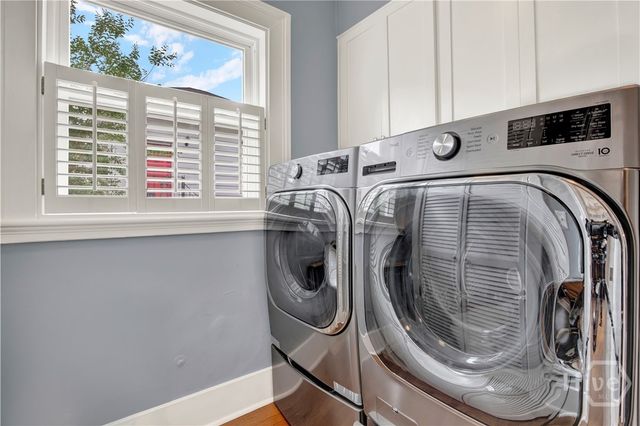 11 E 50th Street, Savannah, GA 31405