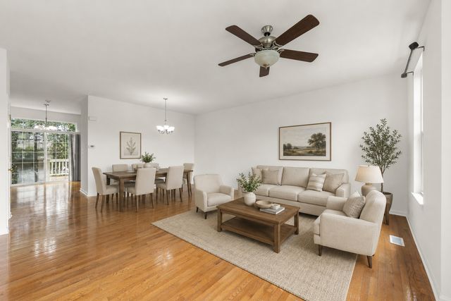 3429 Bradbury Circle 3429, Aurora, IL 60504