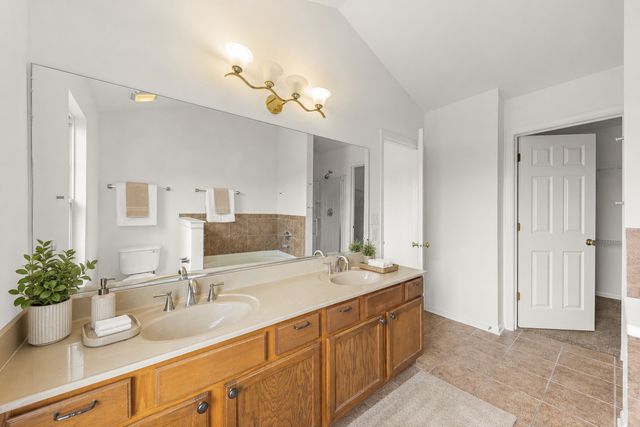 3429 Bradbury Circle 3429, Aurora, IL 60504
