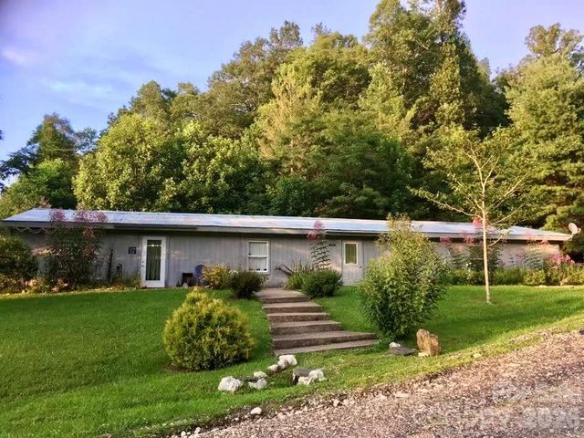 65 Blue Ridge Gem Mine Road, Little Switzerland, NC 28777